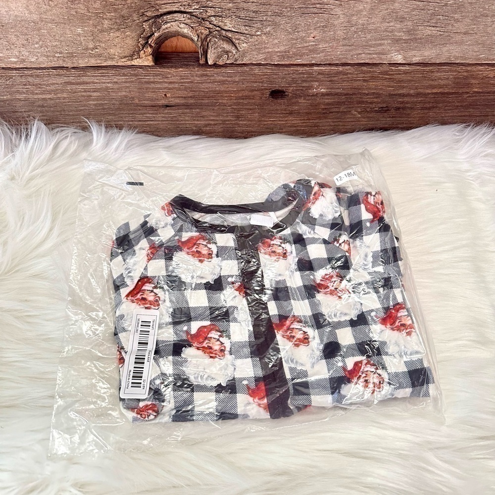 MIOZING | ๐งโ๐ Vintage Santa Bamboo Convertible Zip Romper - Picture 6 of 6